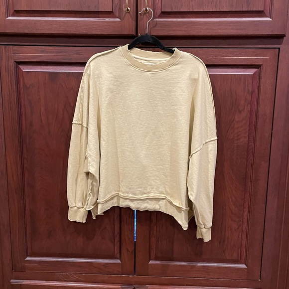 Mod Ref | Tops | Mod Ref Top Size Ml So Cute Just Too Big For My ...